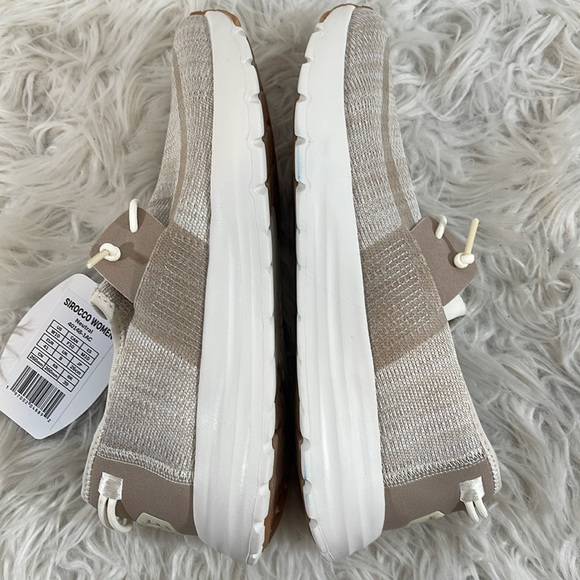 HEY DUDE Women's Sirocco Neutral Slip On Sneakers Size 10 NEW - Picture 9 of 13